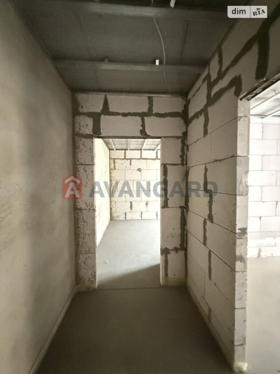 2 ��. ��������, 68/38/15 ��. �., 3/13 ������ ���� 14