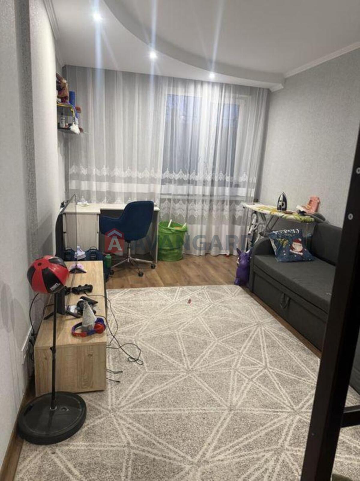 2 ��. ��������, 56/-/12 ��. �., 2/18 ������ ���� 7