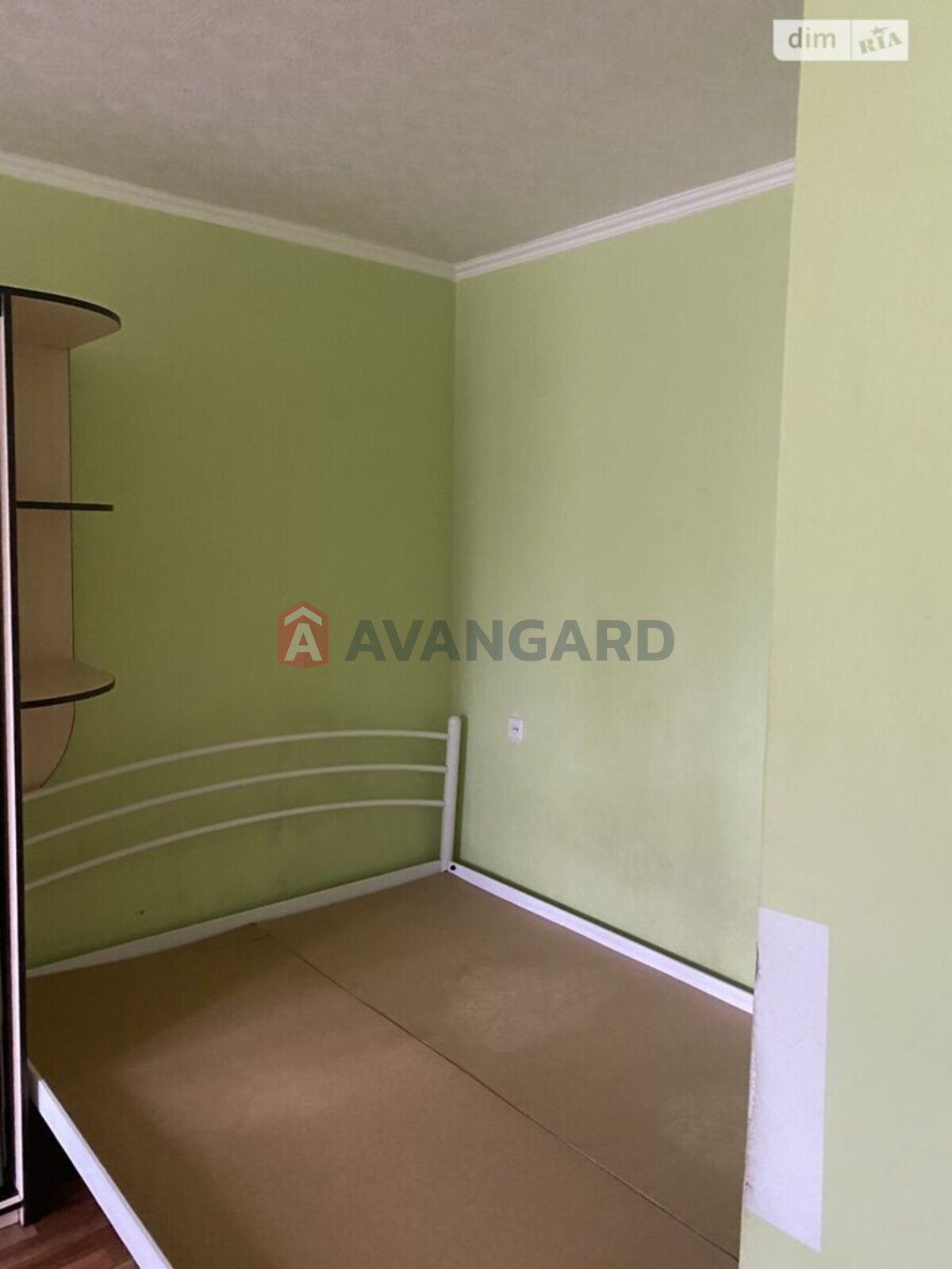 1 ��. ��������, 28/14/6 ��. �., 3/5 ������ ���� 10