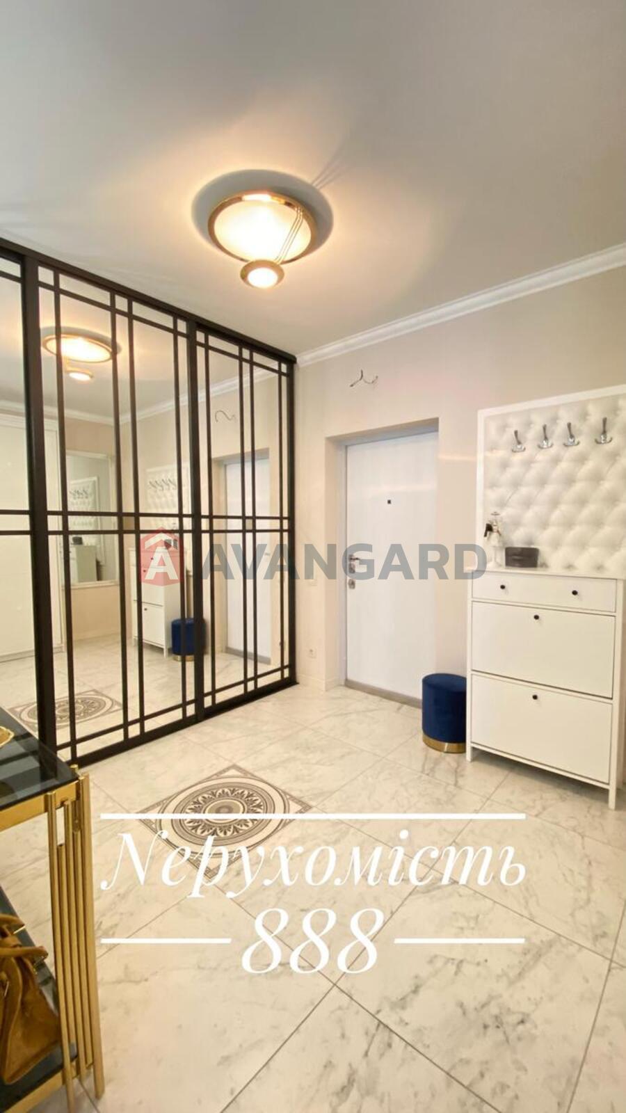 2 ��. ��������, 70/20/20 ��. �., 8/11 ������ ���� 14