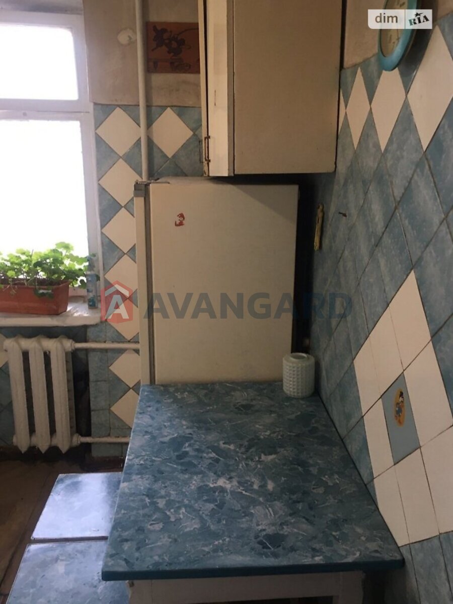 1 ��. ��������, 31/15/5 ��. �., 4/5 ������ ���� 7