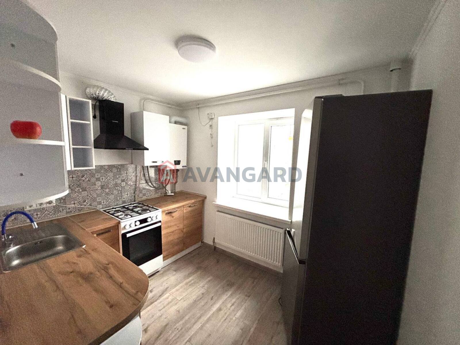 1 ��. ��������, 39/-/7 ��. �., 2/10 ������ ���� 8