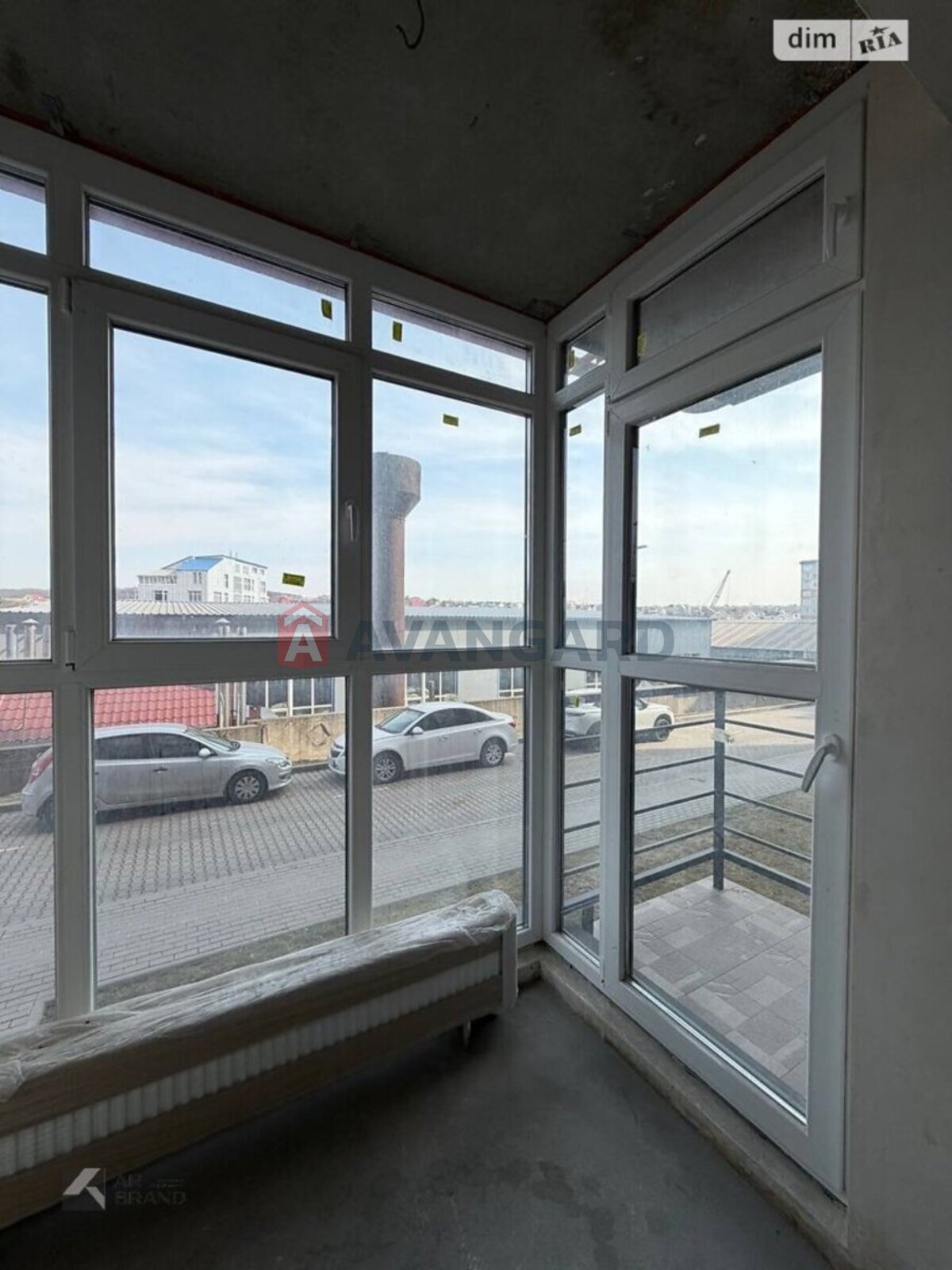 2 ��. ��������, 65/28/15 ��. �., 2/10 ������ ���� 6