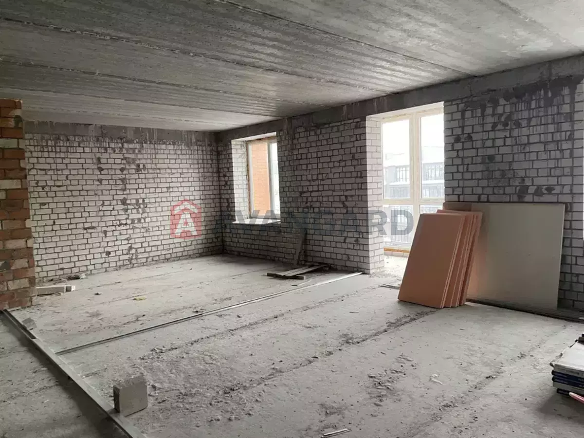 3 ��. ��������, 77/-/15 ��. �., 6/9 ������ ���� 1