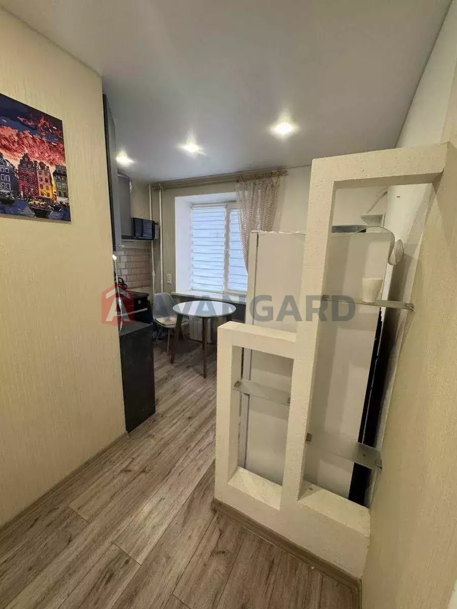 1 . , 30/-/6 . ., 8/9   10