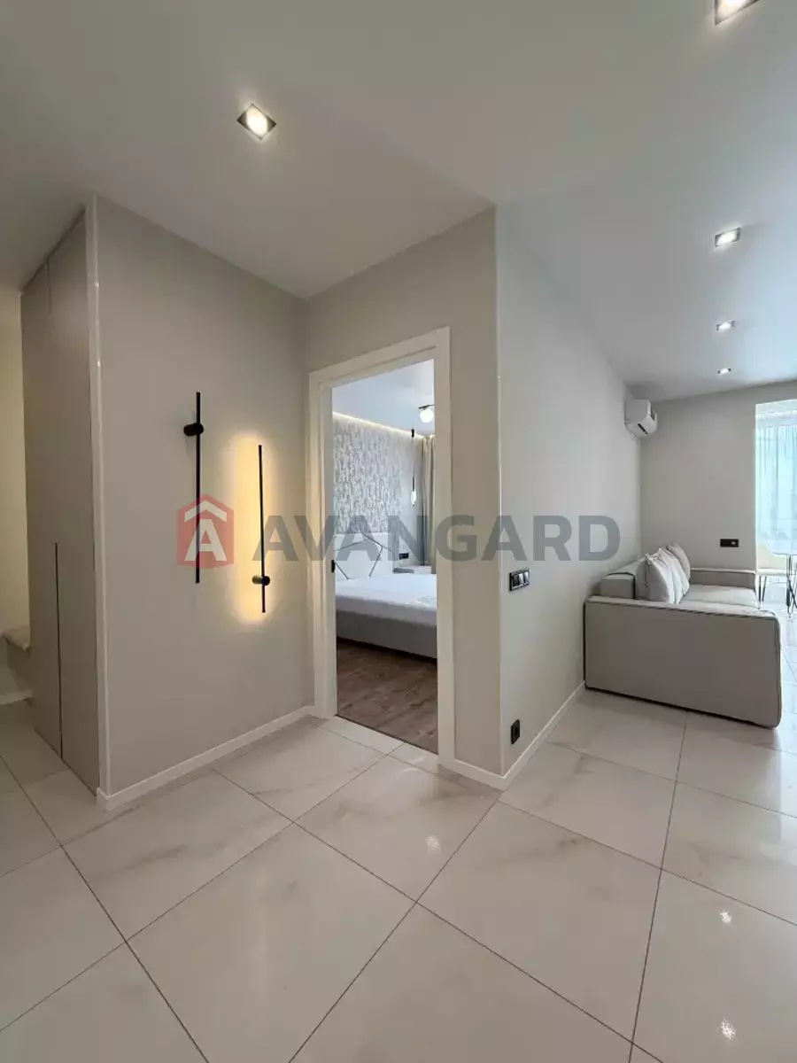 1 ����. ��������, 55/18/18 ��. �., 5/10 ���� ���� 18