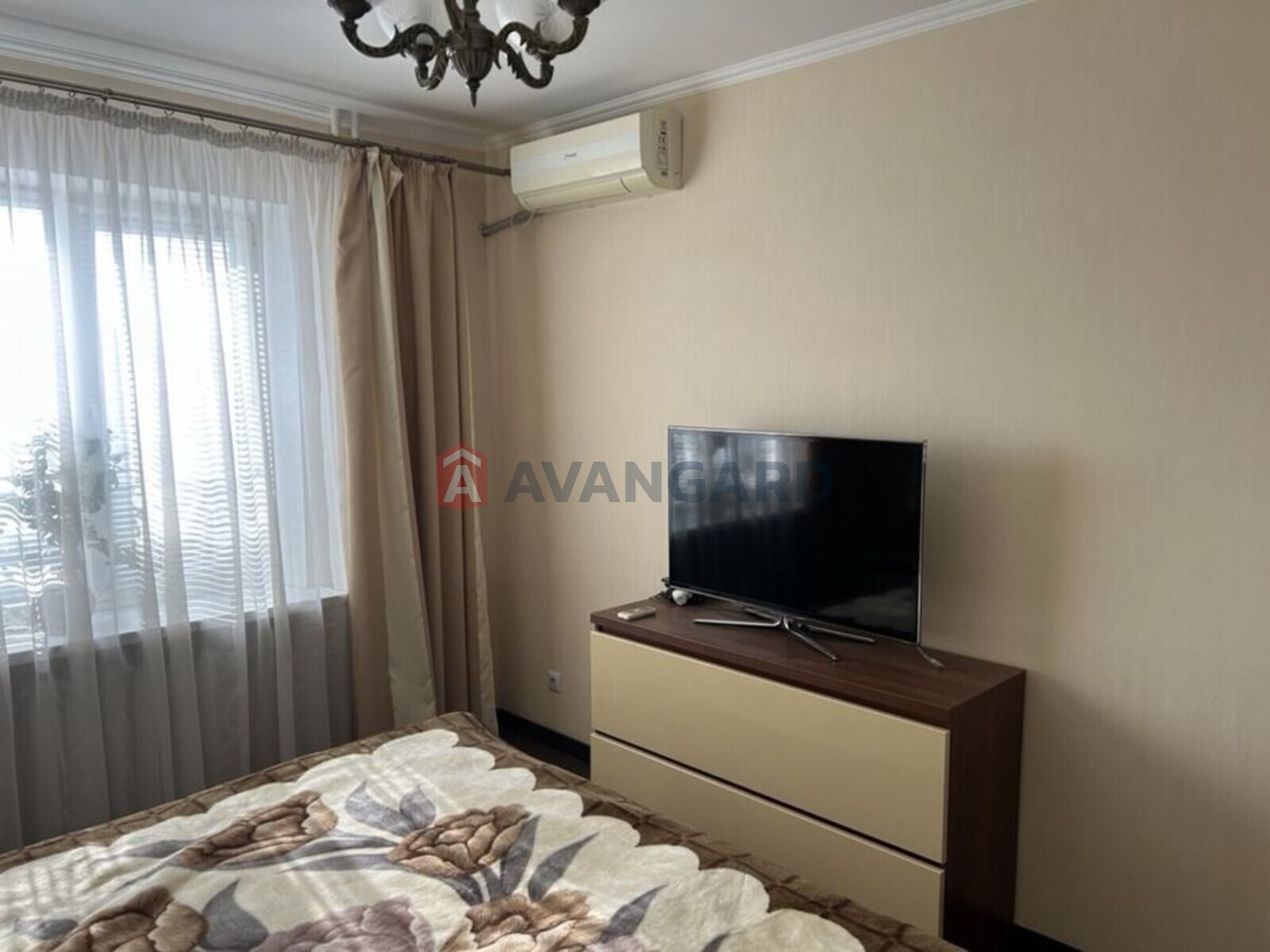 3 ��. ��������, 66/-/9 ��. �., 7/9 ������ ���� 4