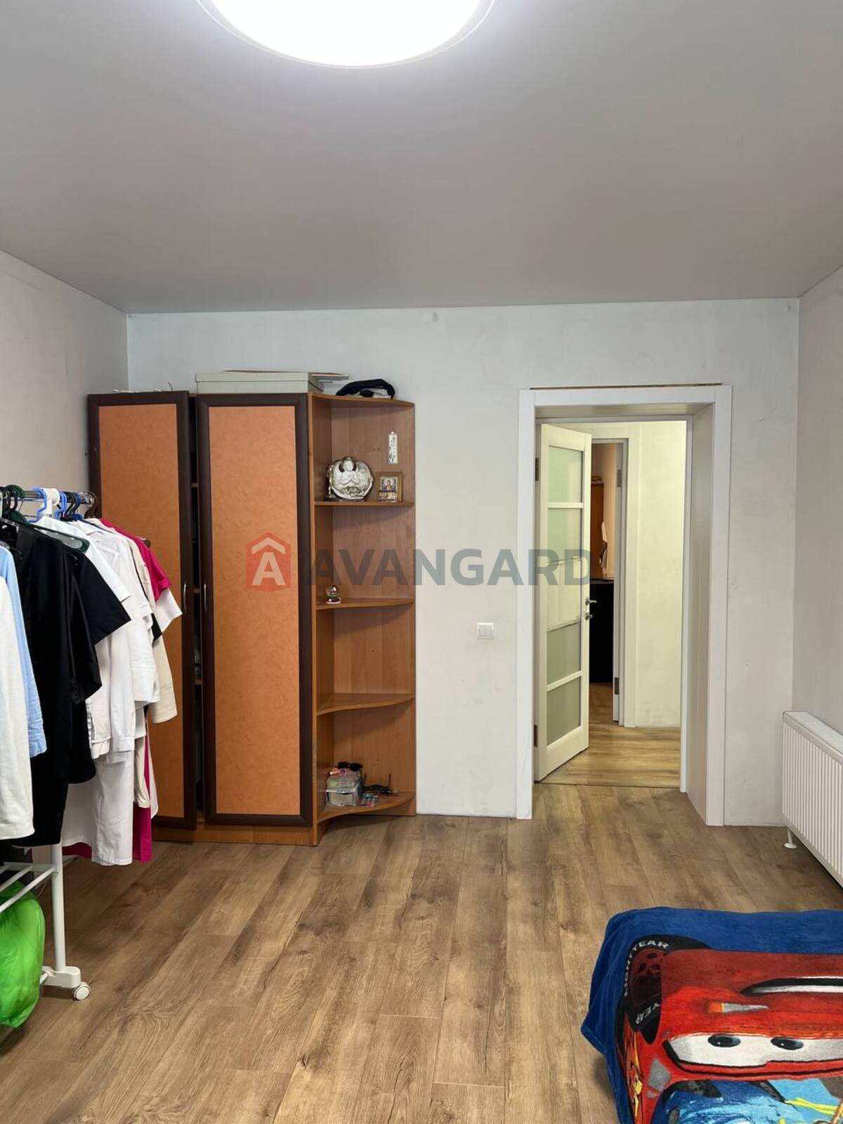 3 ����. ��������, 100/50/15 ��. �., 1/11 ���� ���� 3