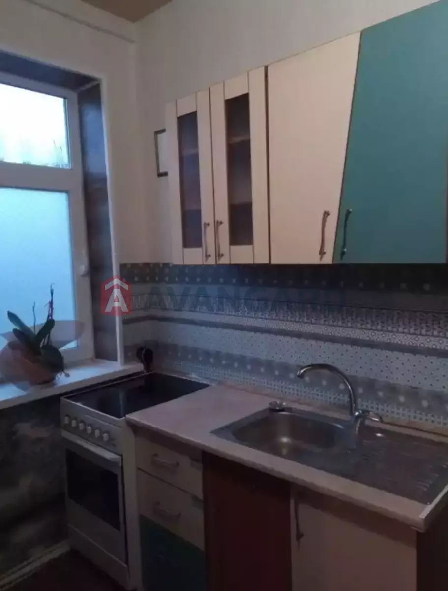 2 ��. ��������, 35/20/7 ��. �., 1/1 ������ ���� 4