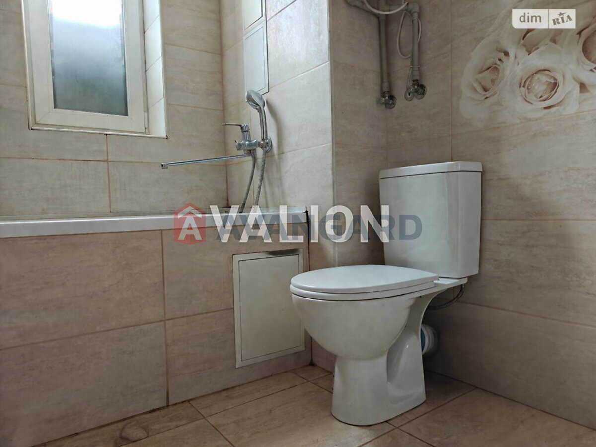 1 ��. ��������, 40/29/12 ��. �., 1/2 ������ ���� 8