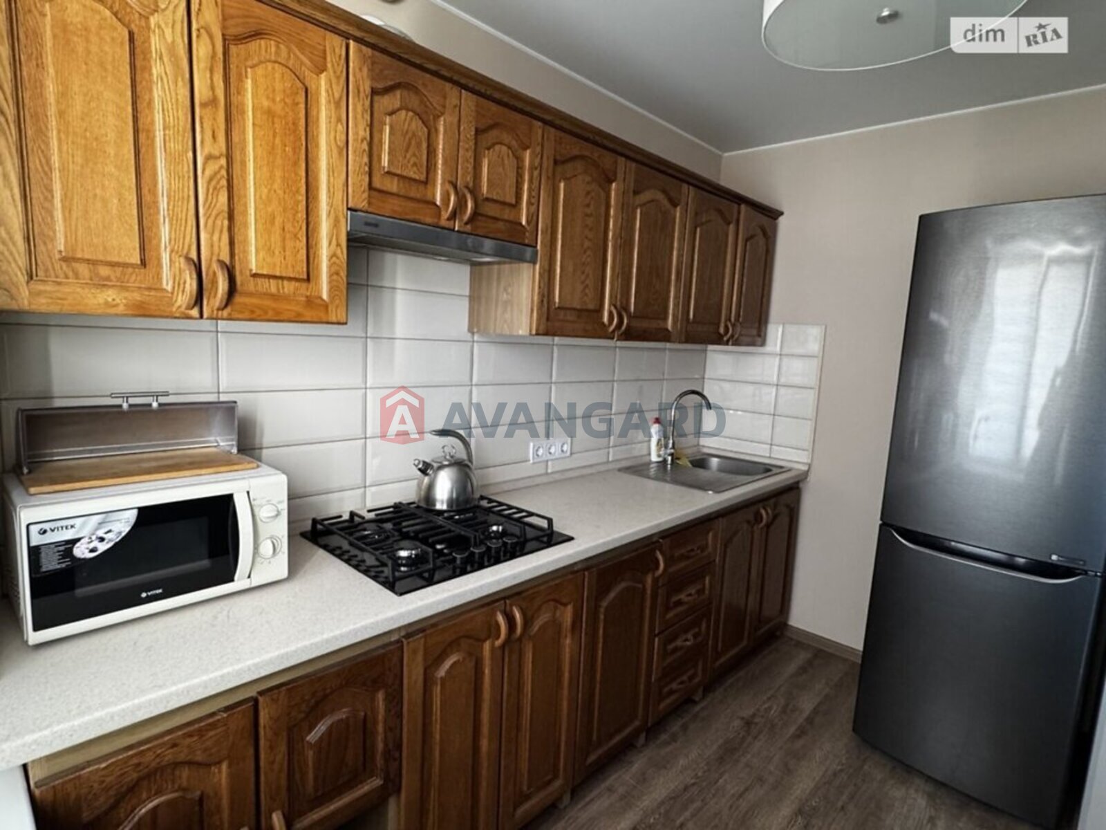 1 ��. ��������, 36/-/- ��. �., 5/9 ������ ���� 9