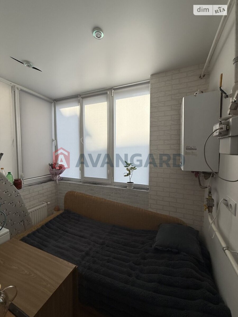 1 ����. ��������, 45/20/15 ��. �., 2/5 ���� ���� 4