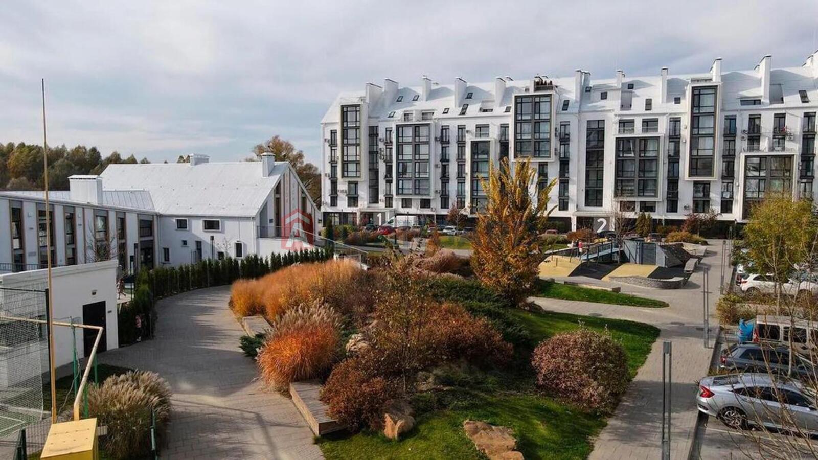 1 ��. ��������, 36/10/18 ��. �., 3/4 ������ ���� 4