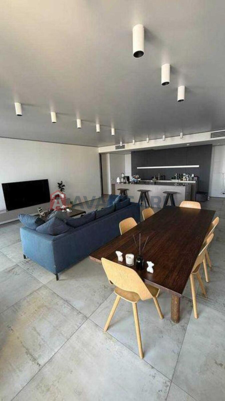 2 ��. ��������, 135/-/25 ��. �., 24/24 ������ ���� 3