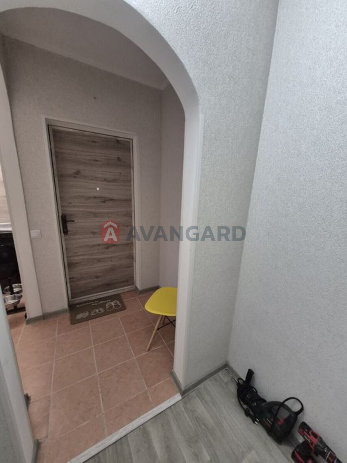 3 . , 60/-/8 . ., 1/9   8