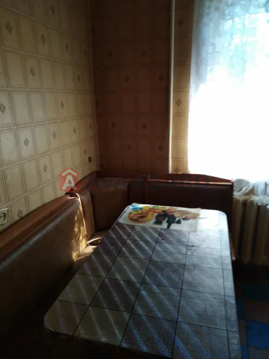 2 ��. ��������, 51/-/8 ��. �., 1/5 ������ ���� 5