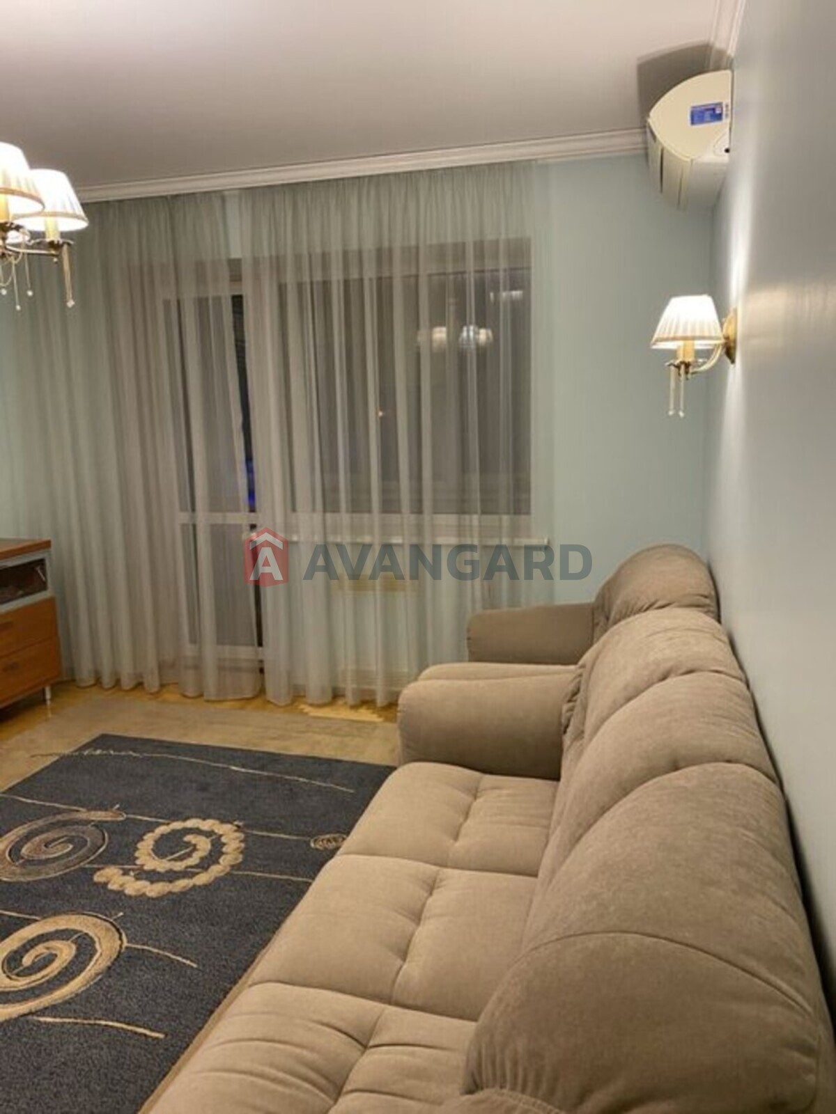 3 ��. ��������, 77/-/11 ��. �., 3/4 ������ ���� 7