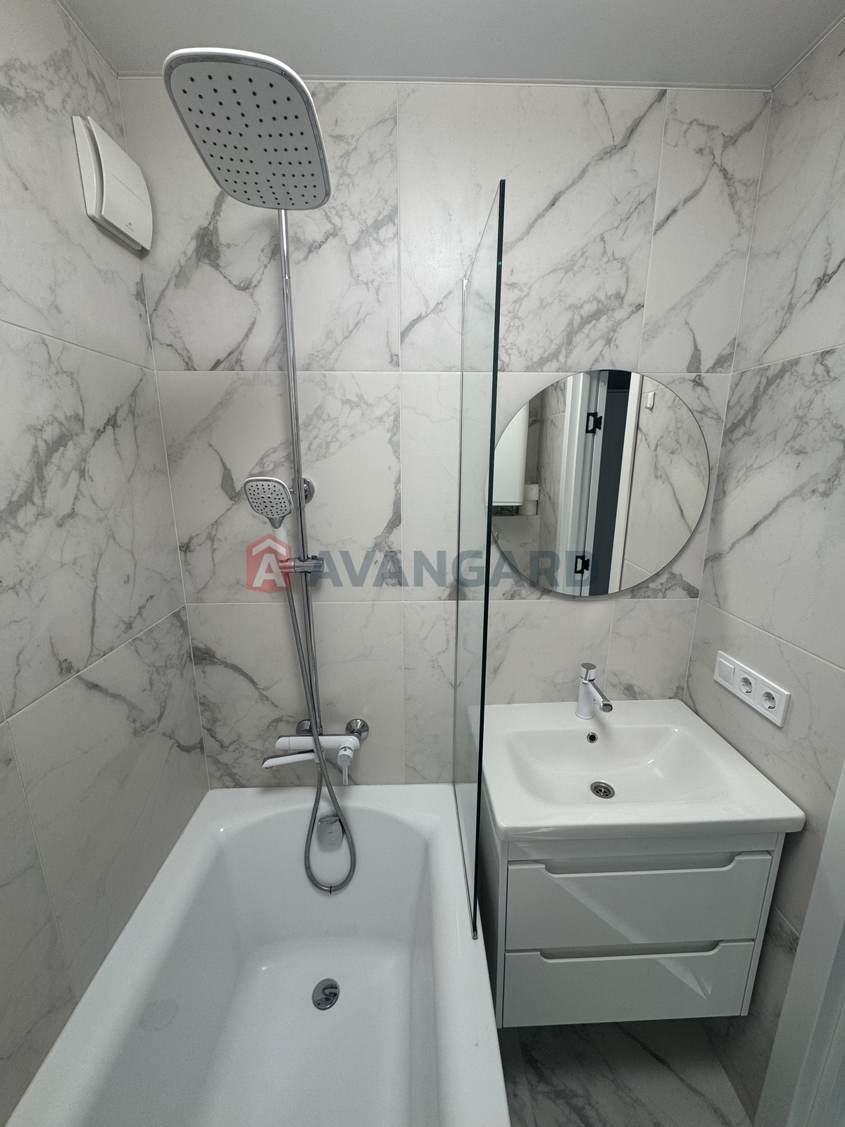 1 ����. ��������, 33/12/15 ��. �., 2/5 ���� ���� 9