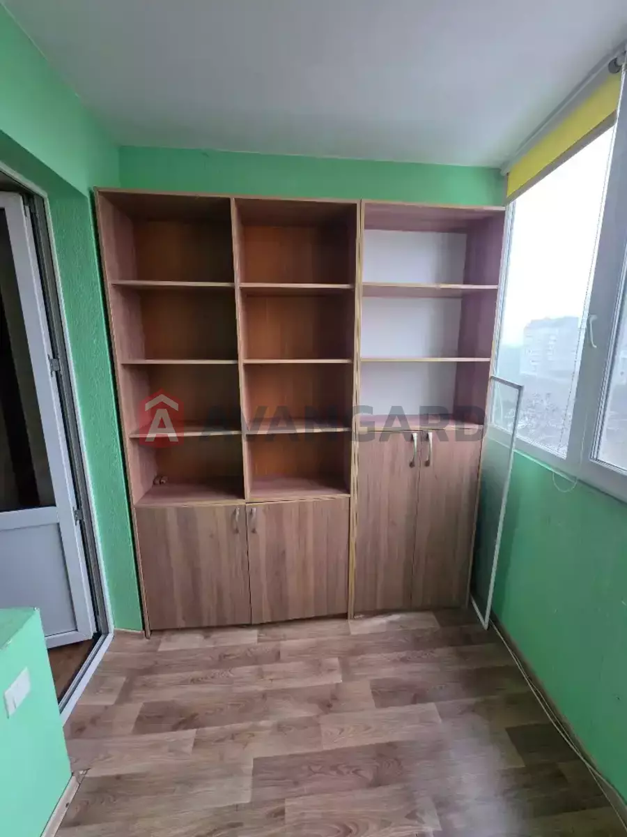 3 ��. ��������, 68/39/8 ��. �., 9/9 ������ ���� 16