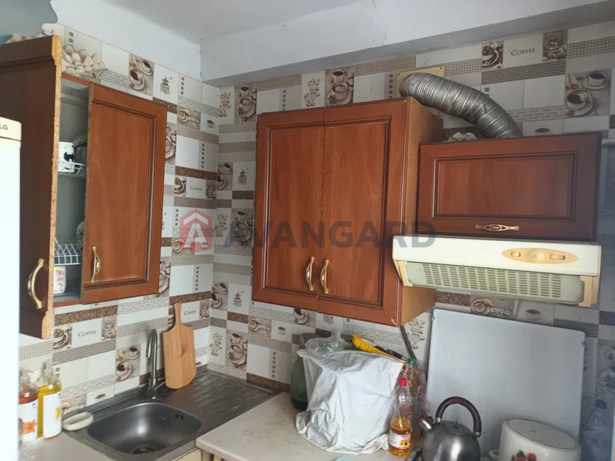 1 ��. ��������, 28/-/6 ��. �., 3/5 ������ ���� 6