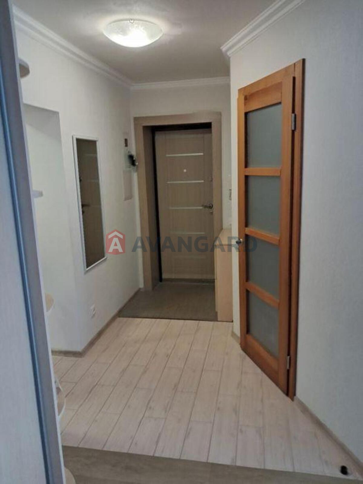 3 ��. ��������, 63/-/5 ��. �., 3/5 ������ ���� 3