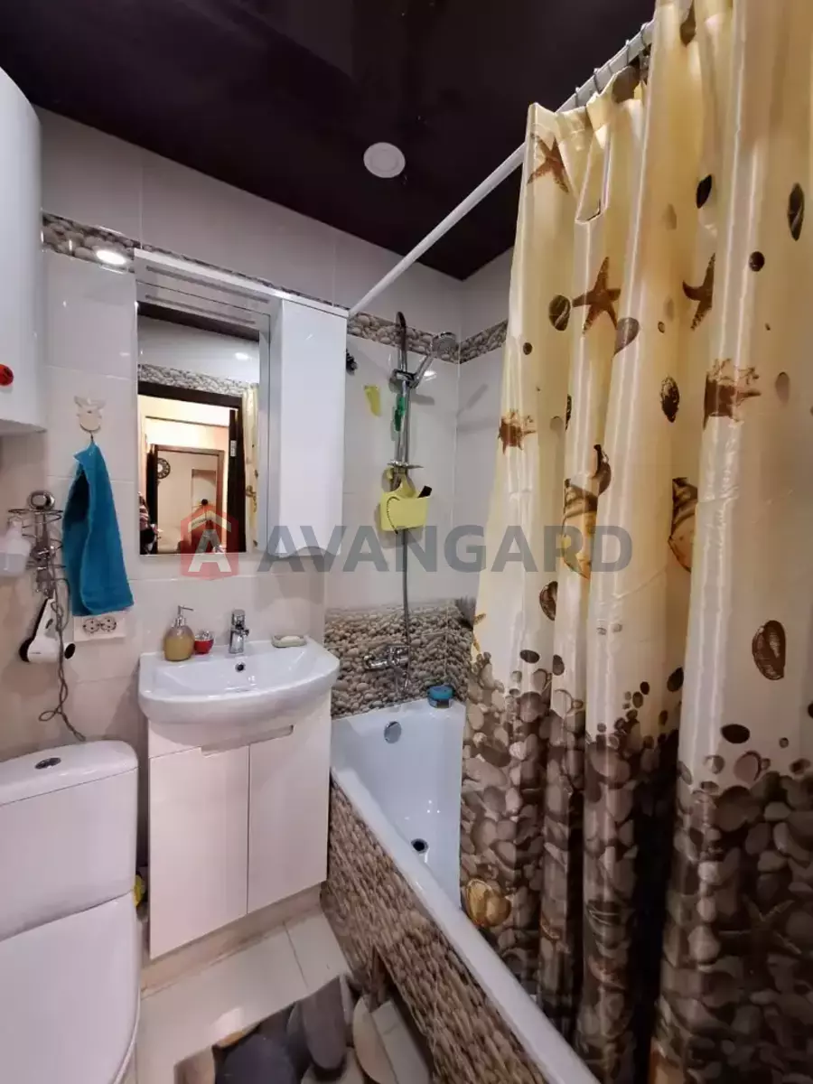 2 ��. ��������, 45/27/7 ��. �., 9/9 ������ ���� 15