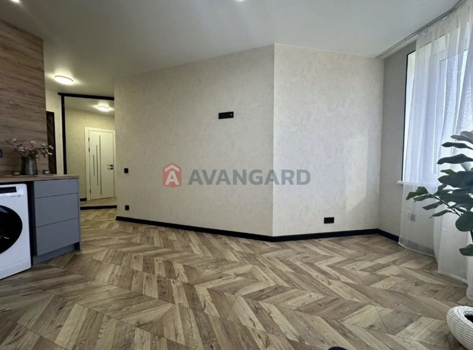 1 ����. ��������, 35/13/16 ��. �., 4/4 ���� ���� 19