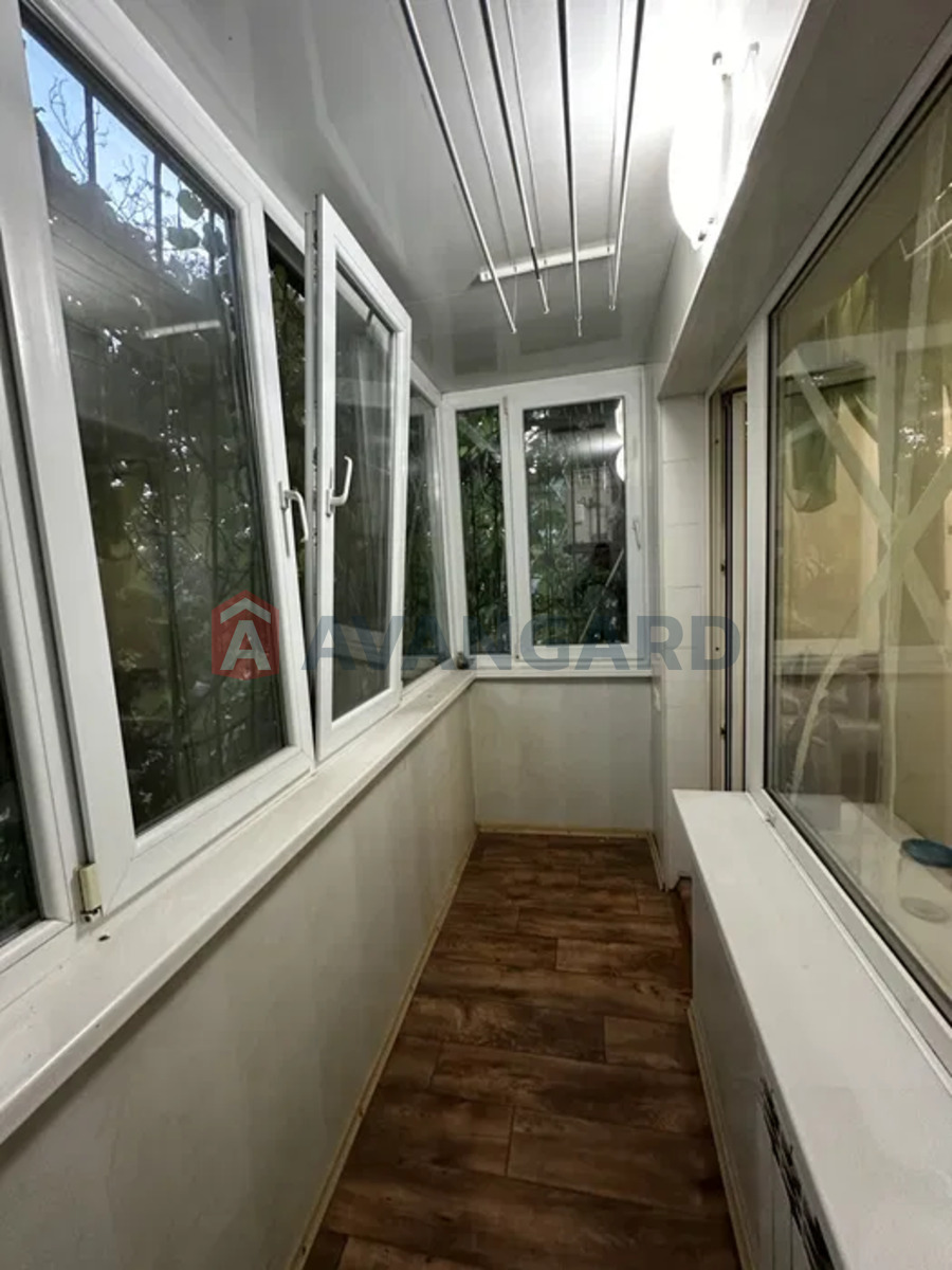 3 . , 72/-/8 . ., 2/9   7