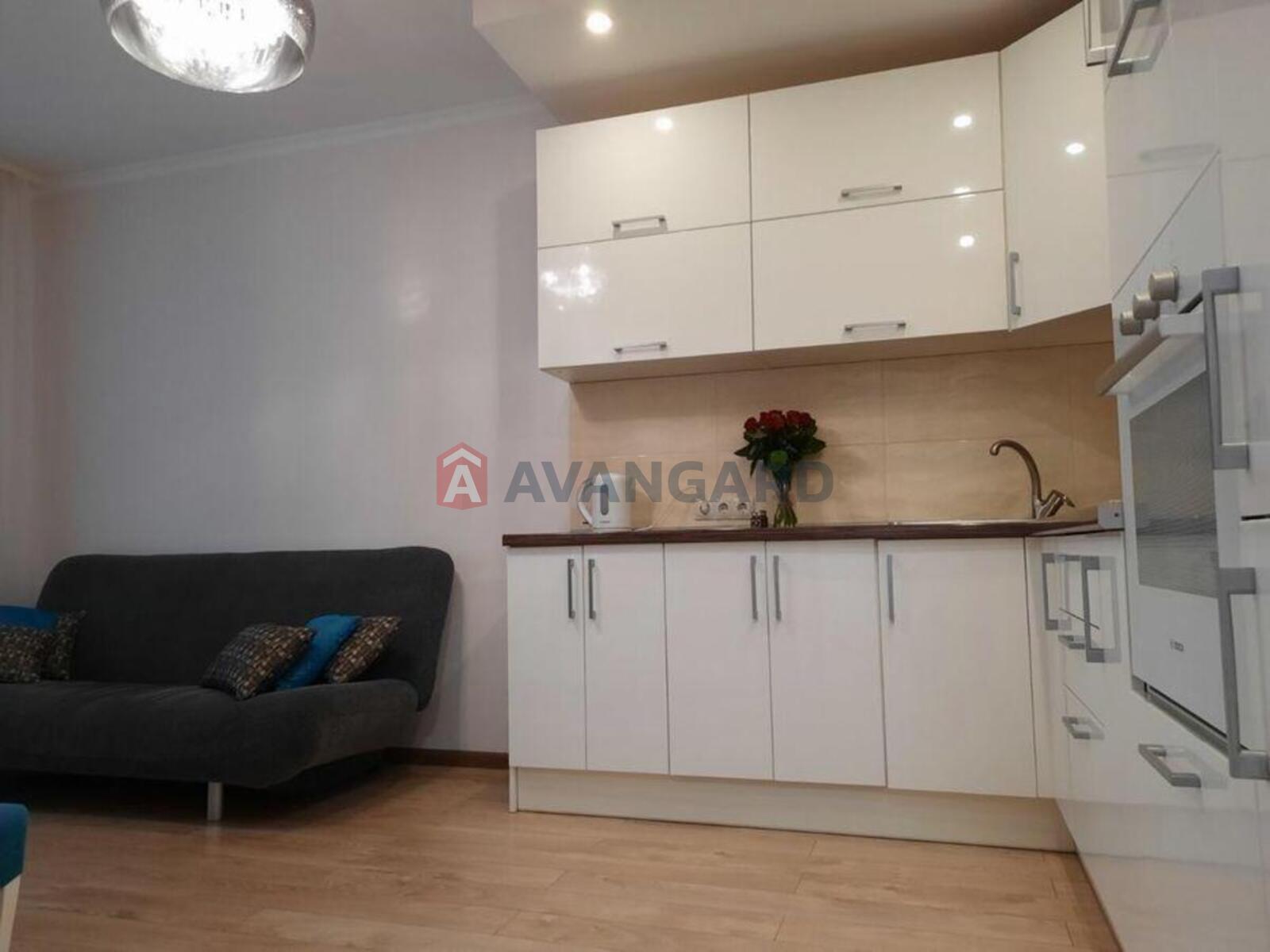 1 ��. ��������, 45/-/16 ��. �., 10/25 ������ ���� 3