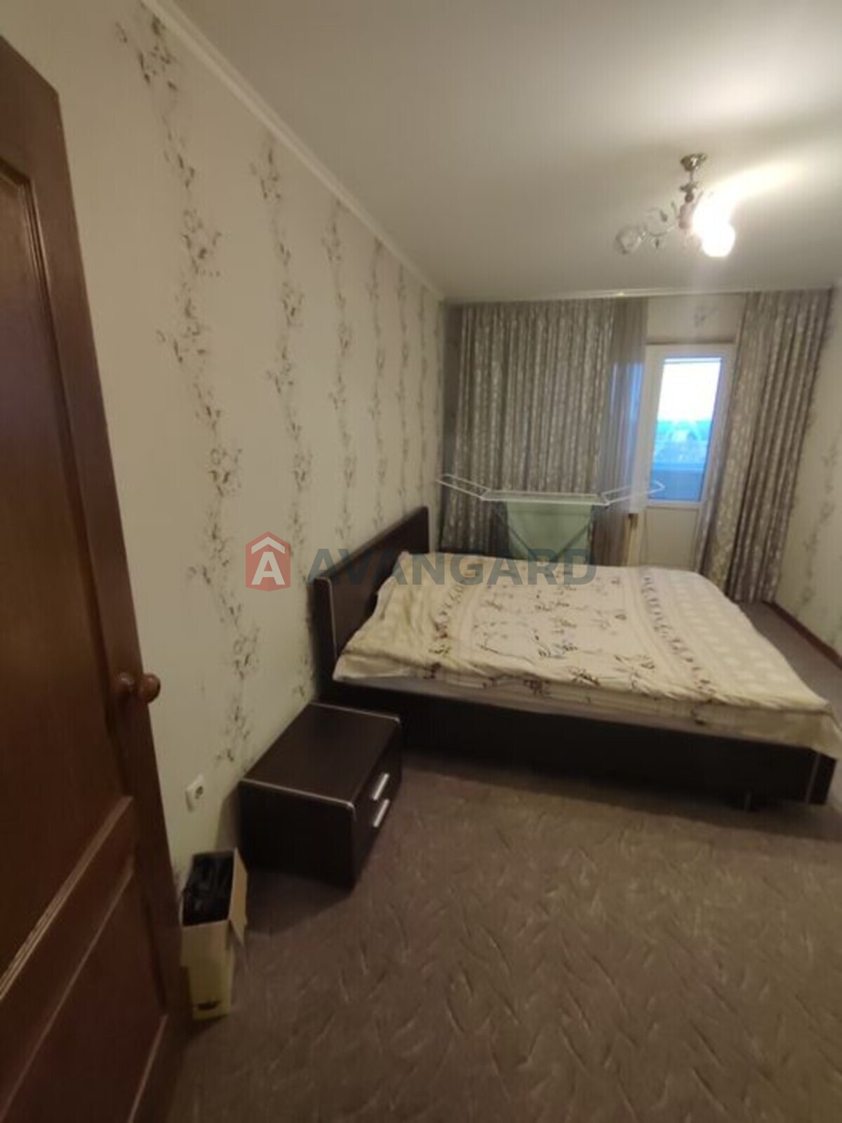 3 . , 68/-/8 . ., 8/9   8