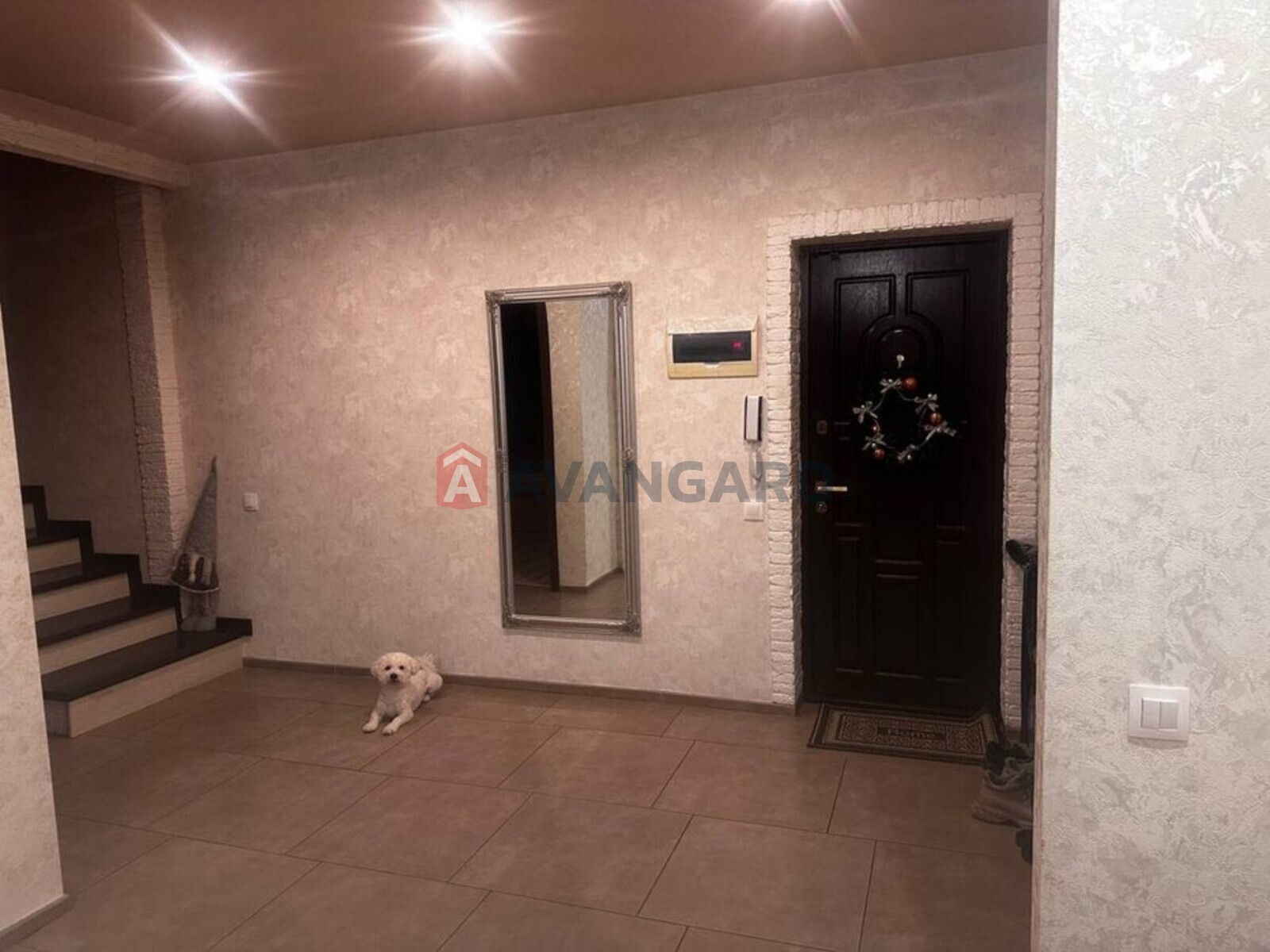 4 ��. ��������, 157/-/37 ��. �., 10/10 ������ ���� 7