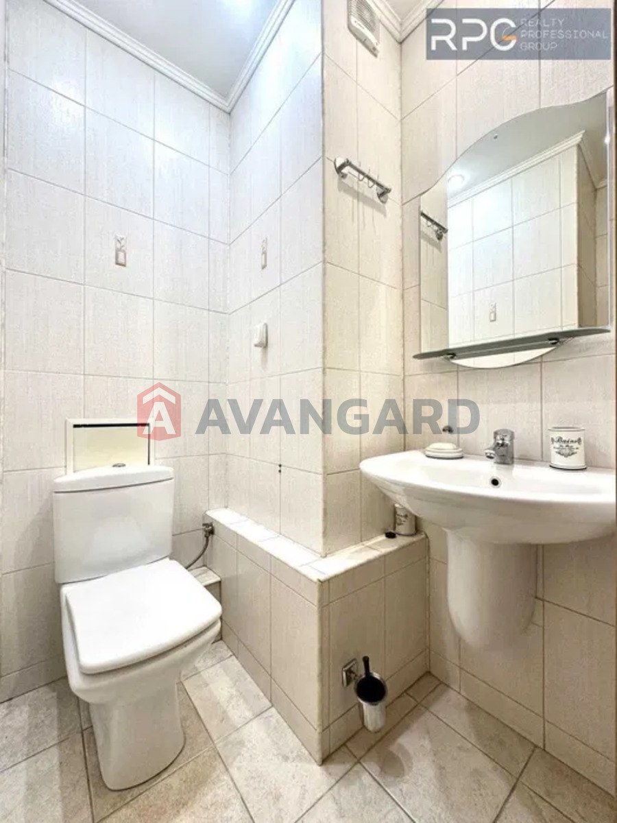 2 ��. ��������, 64/-/12 ��. �., 6/23 ������ ���� 11