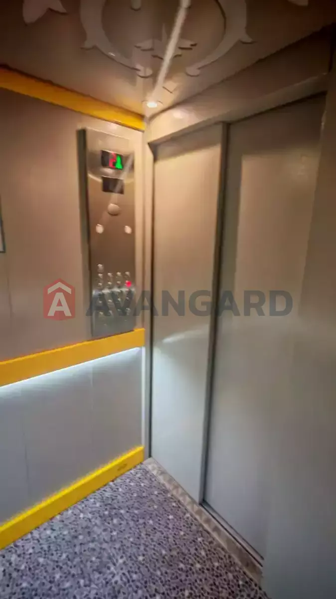 2 ��. ��������, 70/36/11 ��. �., 12/16 ������ ���� 25