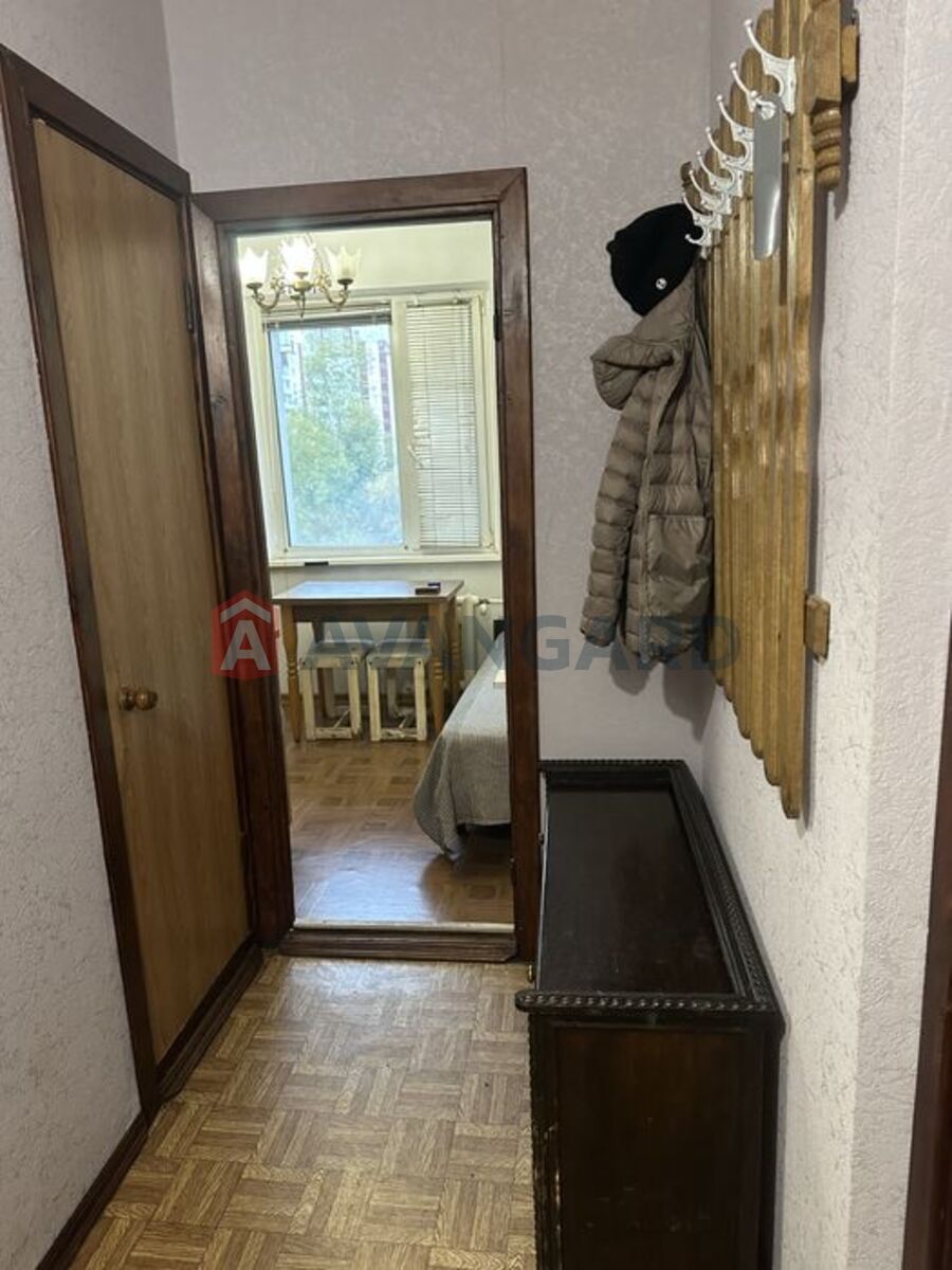 1 . , 38/-/7 . ., 4/16   7