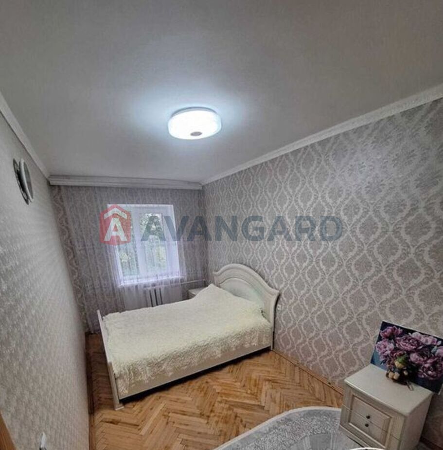 2 ����. ��������, 46/-/6 ��. �., 3/5 ���� ���� 4