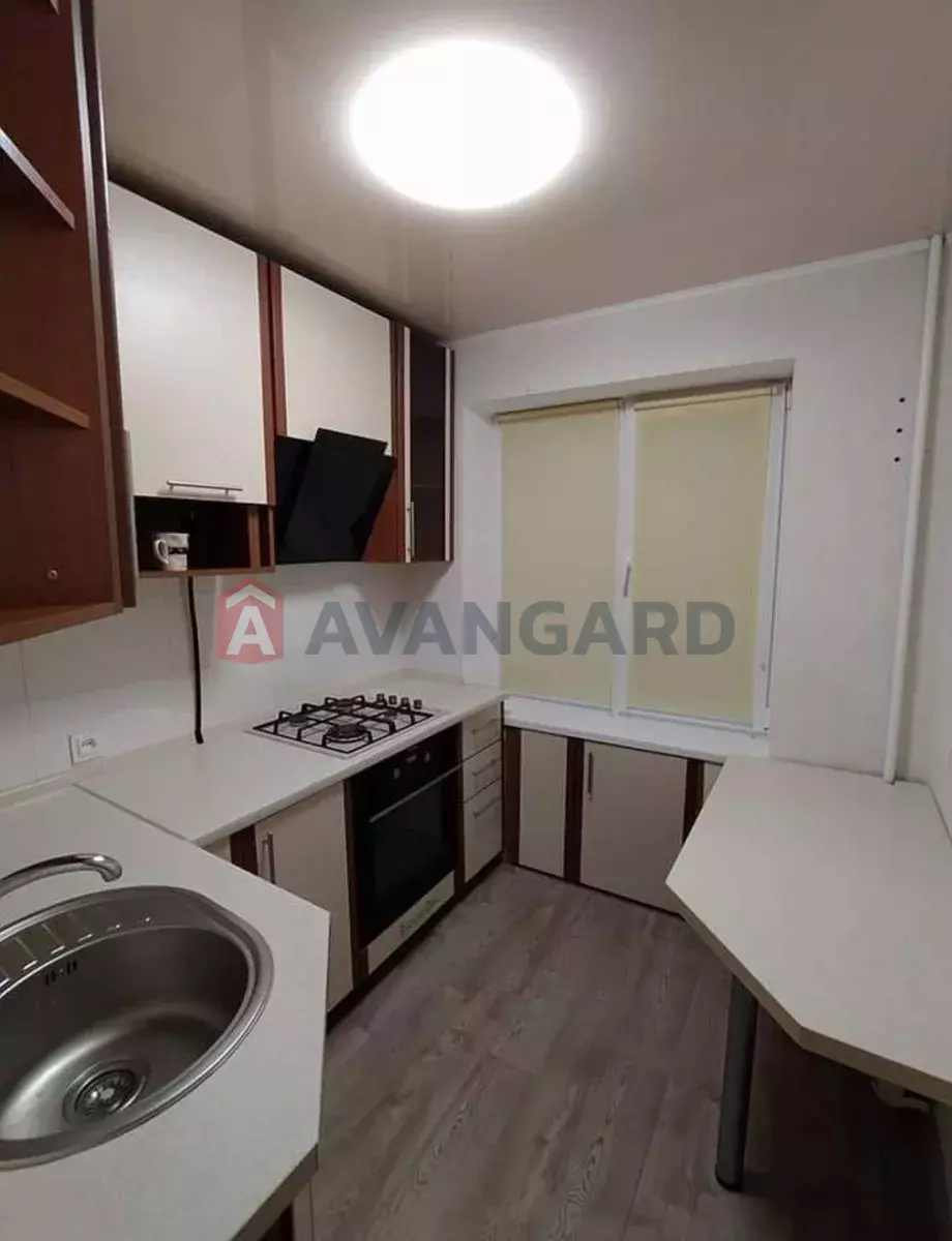 1 ��. ��������, 23/-/5 ��. �., 1/9 ������ ���� 8