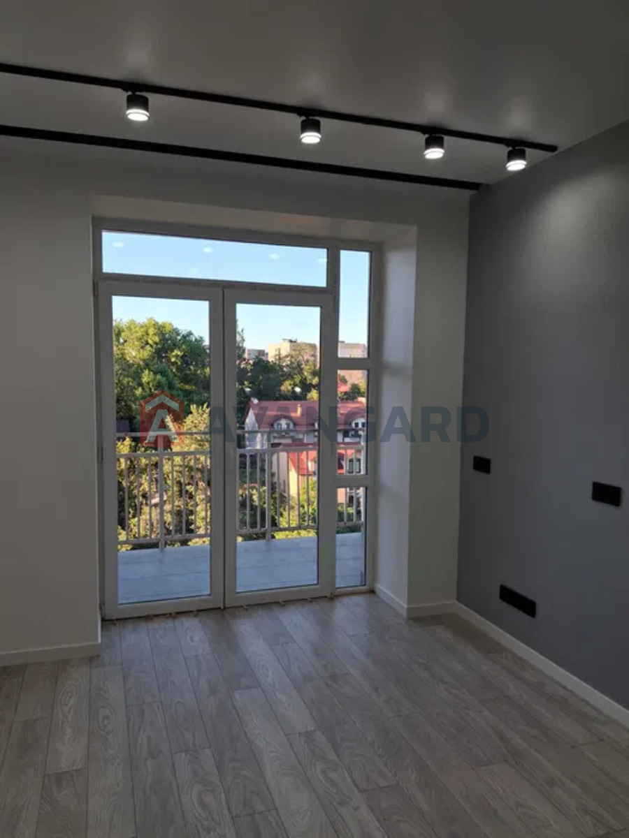 1 . , 47/-/17 . ., 5/12   6