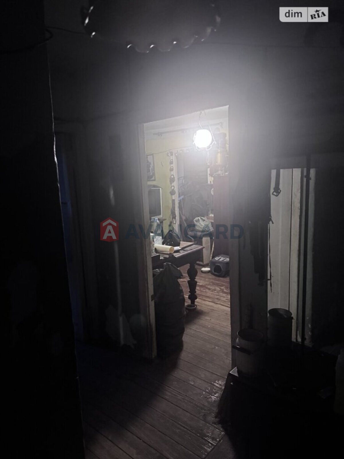 3 ��. ��������, 56/40/5 ��. �., 2/5 ������ ���� 6