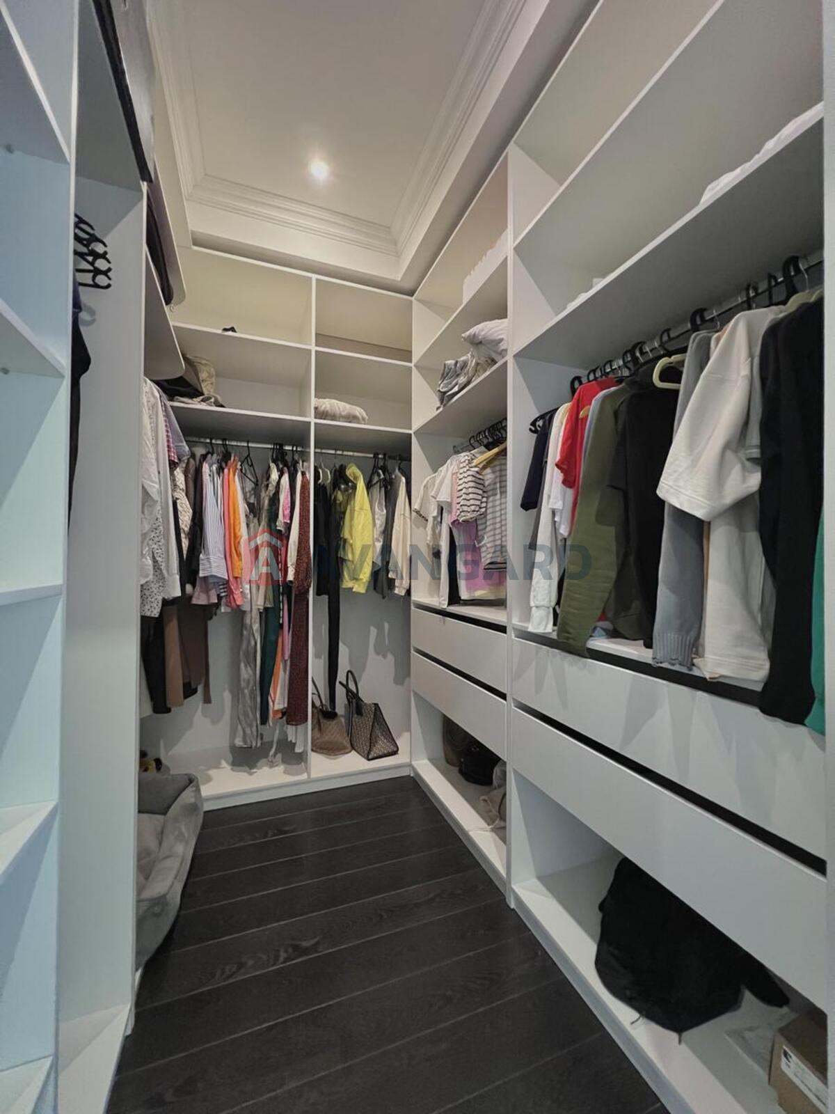 3 ��. ��������, 133/50/45 ��. �., 21/46 ������ ���� 16