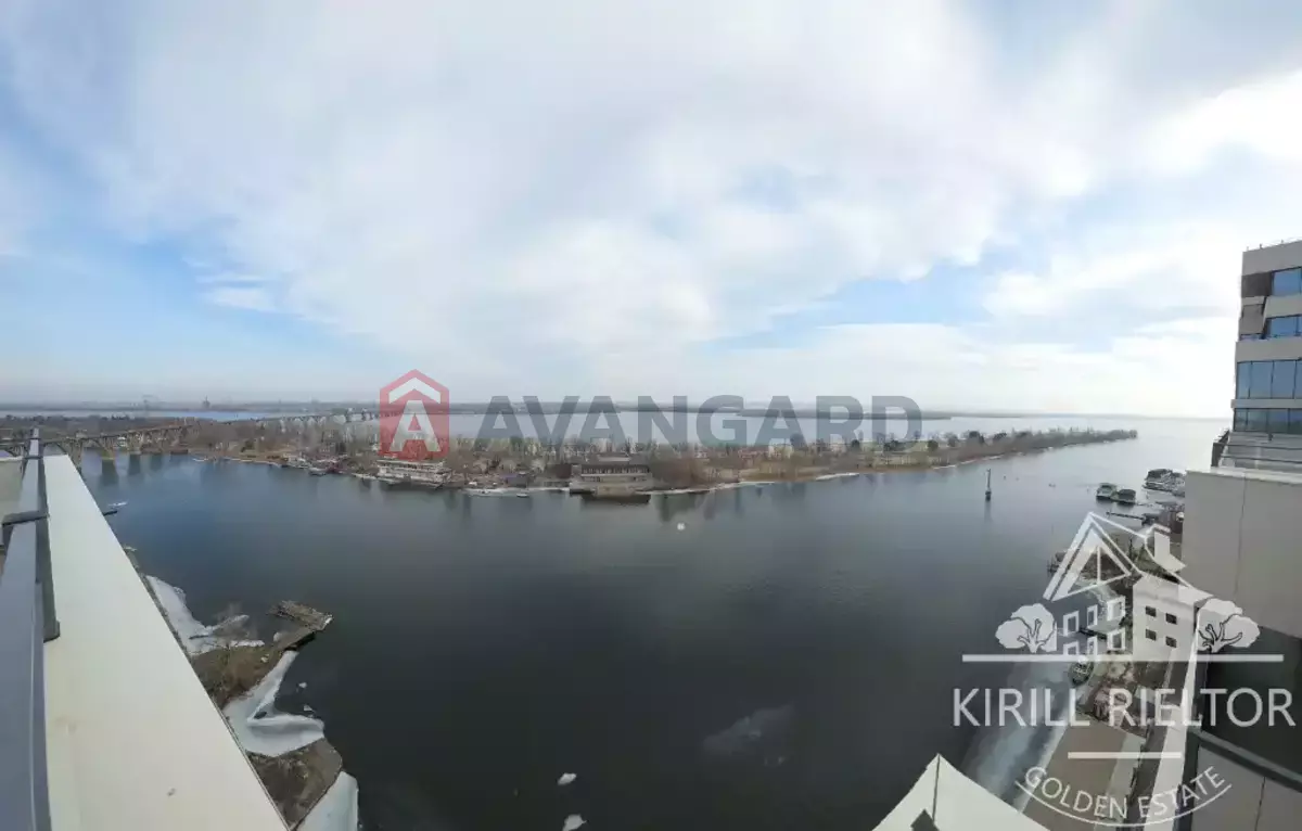 3 ��. ��������, 282/94/- ��. �., 13/13 ������ ���� 3