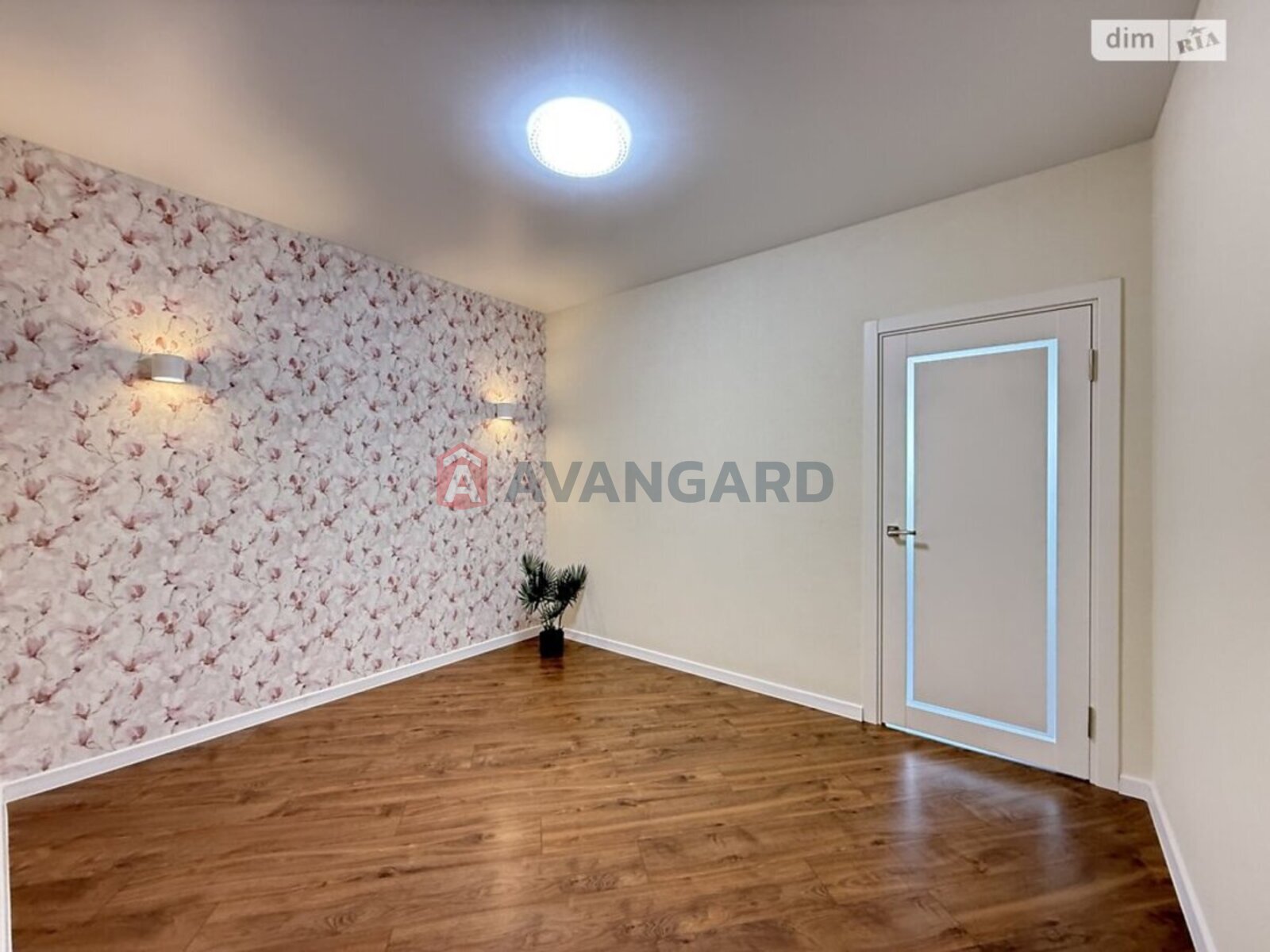 2 ��. ��������, 80/41/19 ��. �., 10/10 ������ ���� 5