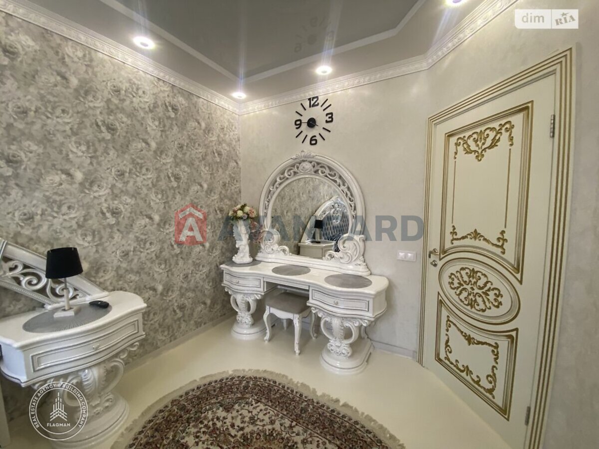 2 ��. ��������, 59/30/20 ��. �., 1/6 ������ ���� 2