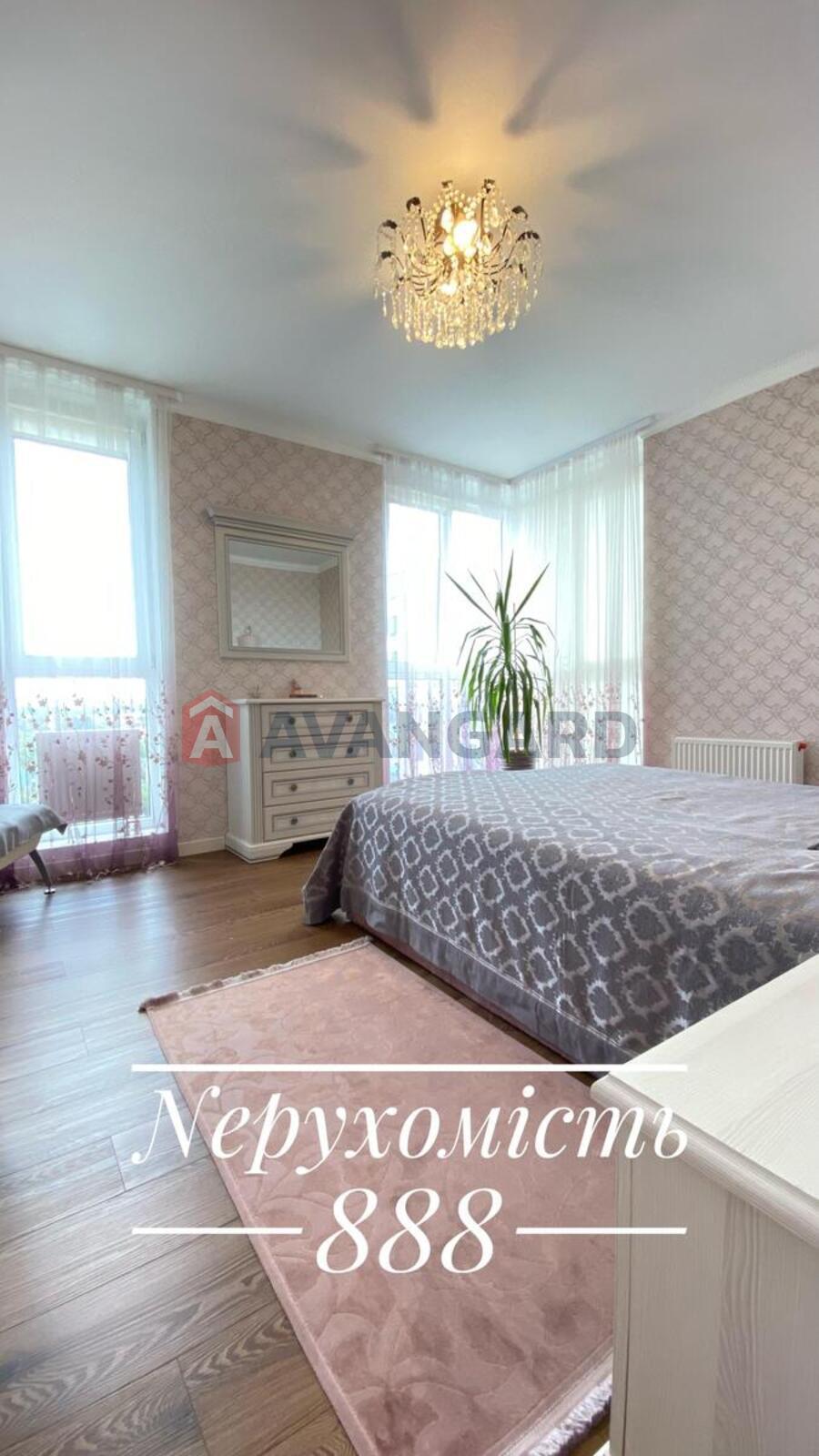 2 ��. ��������, 70/20/20 ��. �., 8/11 ������ ���� 9