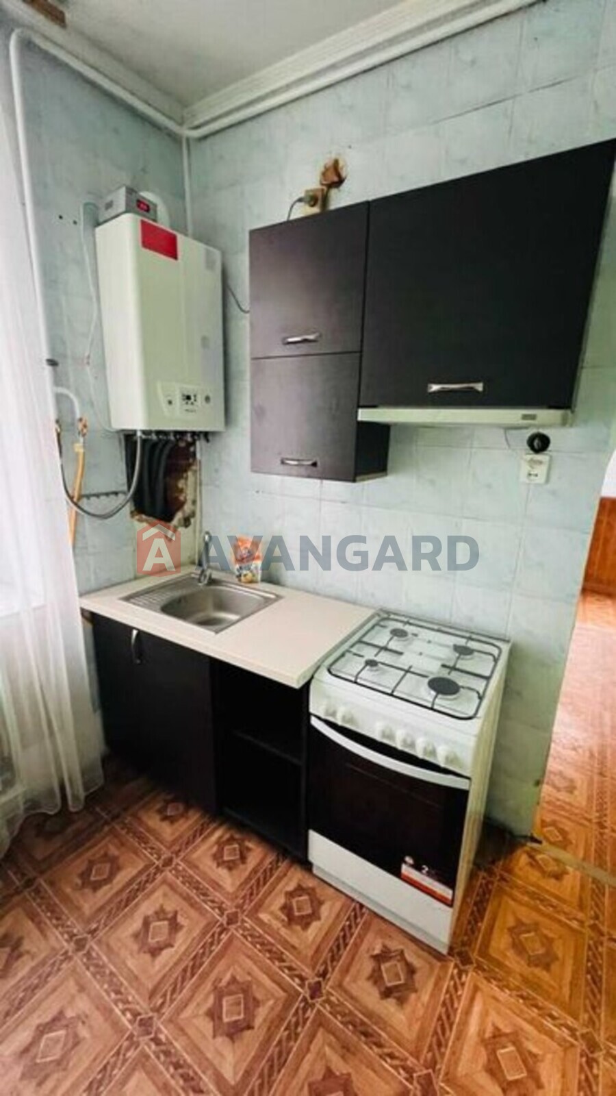 2 ����. ��������, 38/-/10 ��. �., 1/3 ���� ���� 15