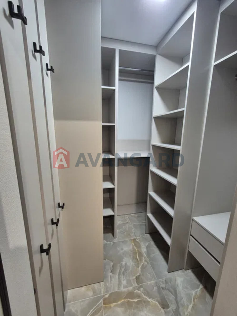 1 ��. ��������, 44/-/16 ��. �., 14/25 ������ ���� 6