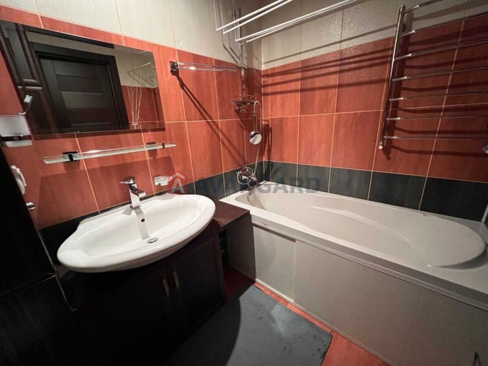 3 ��. ��������, 76/-/11 ��. �., 3/10 ������ ���� 4