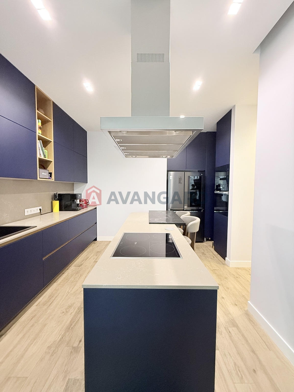 2 ��. ��������, 94,8/-/28,6 ��. �., 9/25 ������ ���� 6