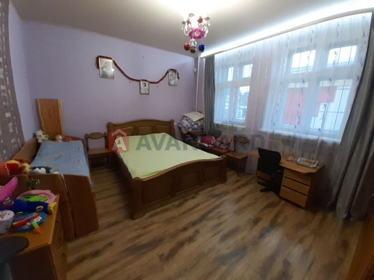 2 ����. ��������, 47/32/6 ��. �., 2/2 ���� ���� 5