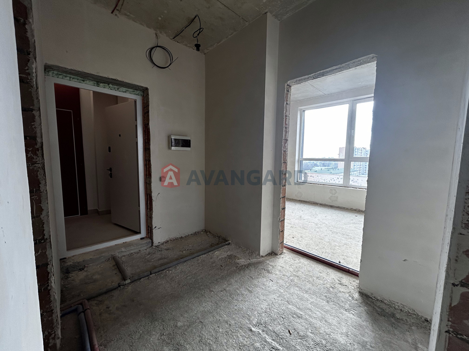 2 ��. ��������, 56.6/28.6/14.2 ��. �., 6/7 ������ ���� 14