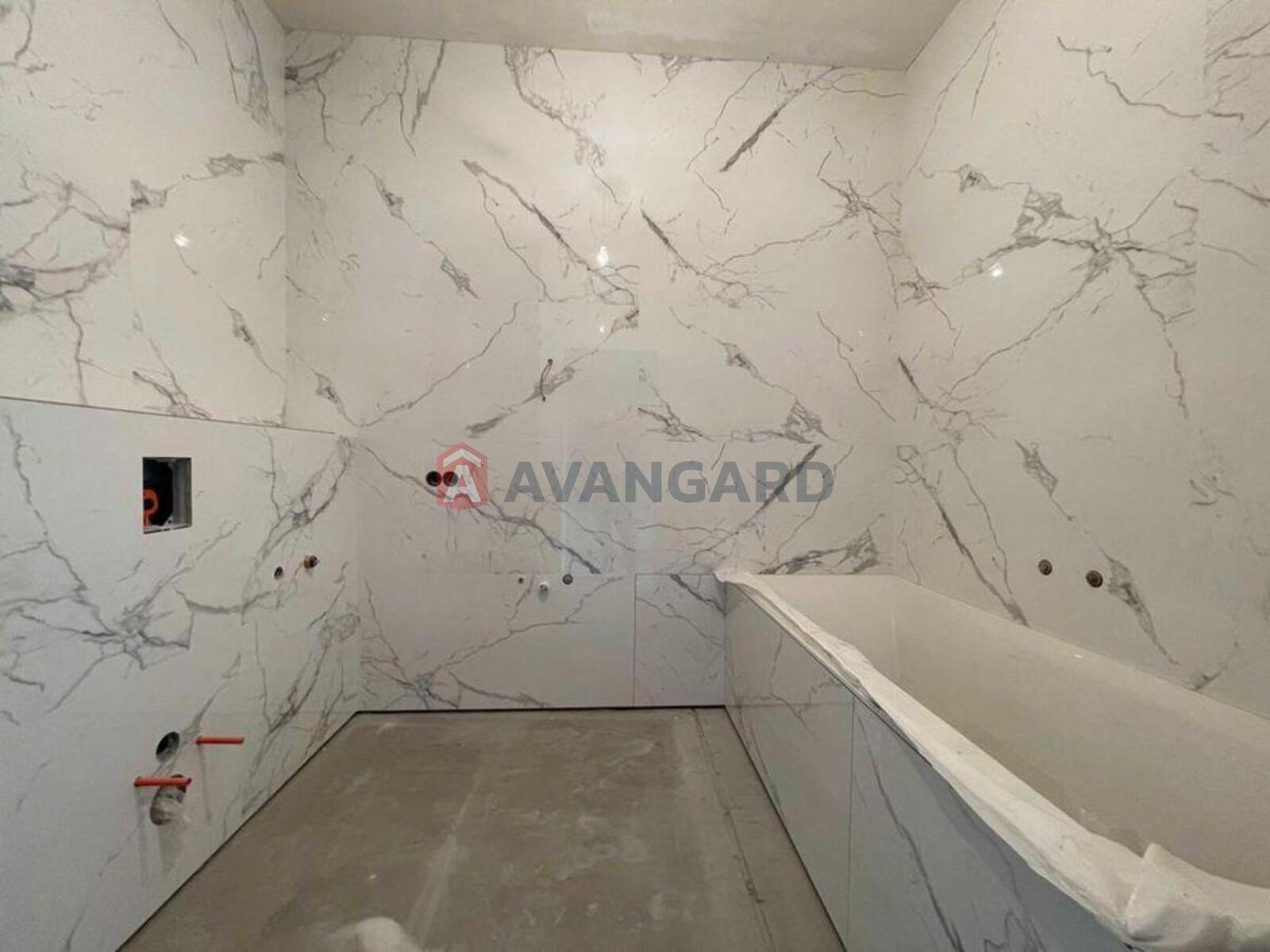 3 ��. ��������, 117/-/30 ��. �., 24/30 ������ ���� 3